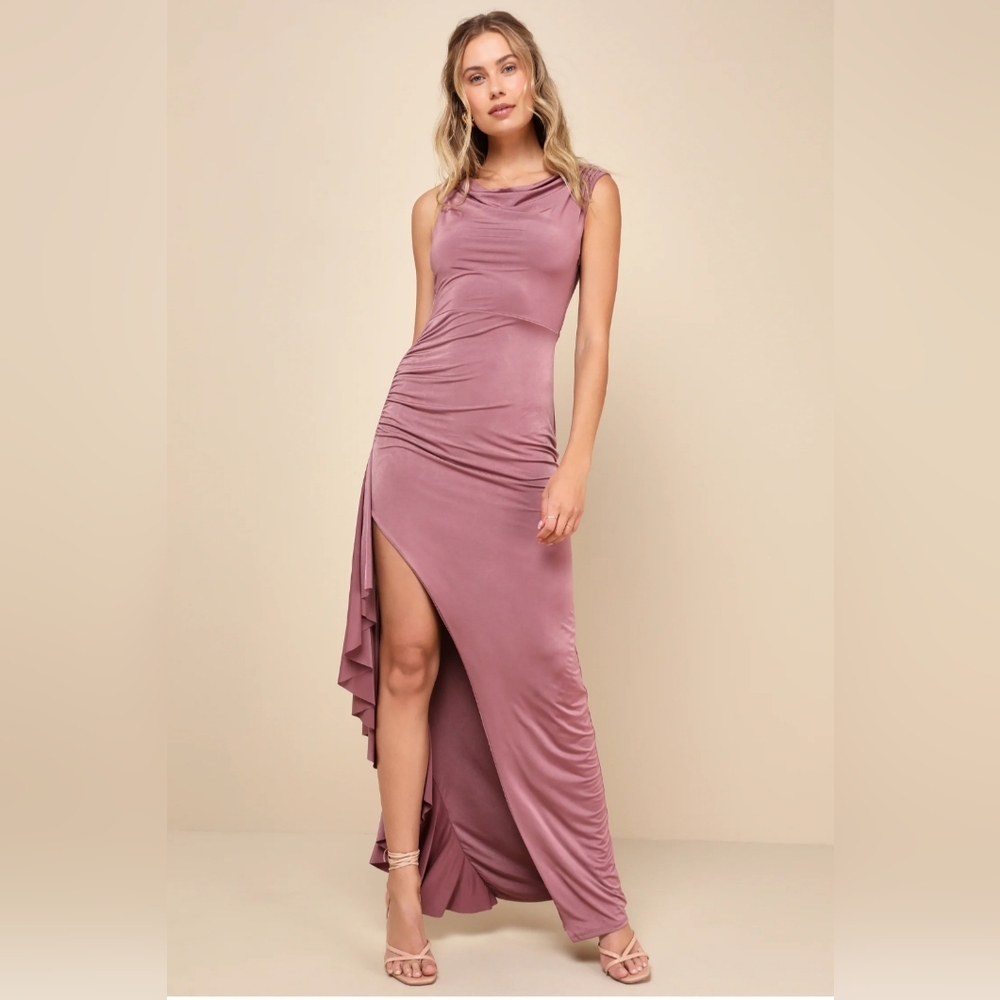 *BRAND NEW* Elegant Mauve Dress